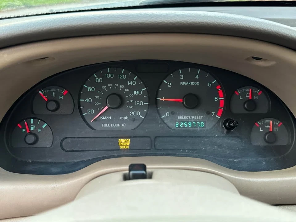 1999 Ford SN95 Mustang - Image 13 of 14