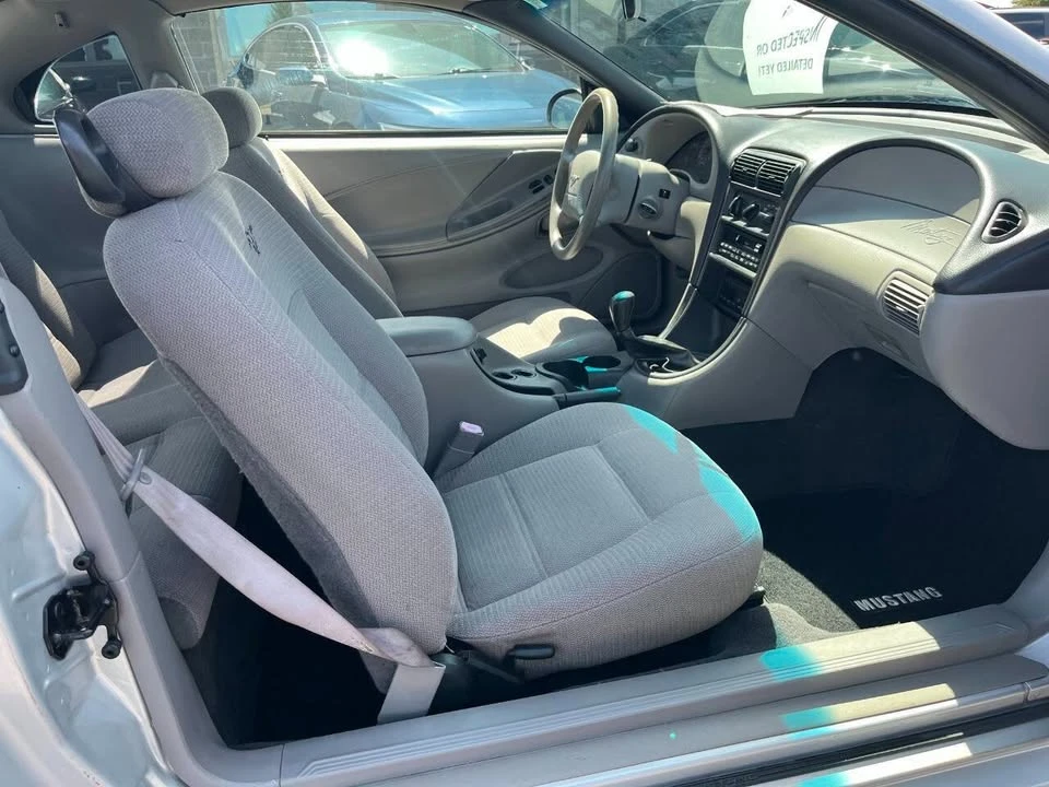 1999 Ford SN95 Mustang - Image 12 of 13