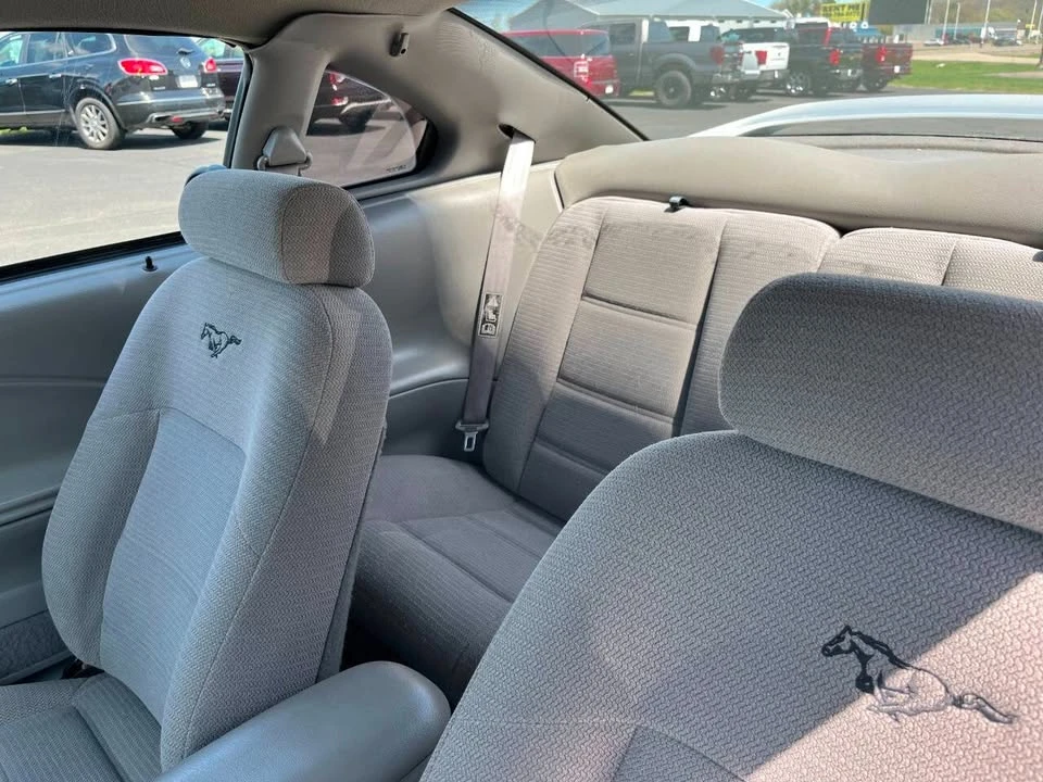 1999 Ford SN95 Mustang - Image 11 of 13