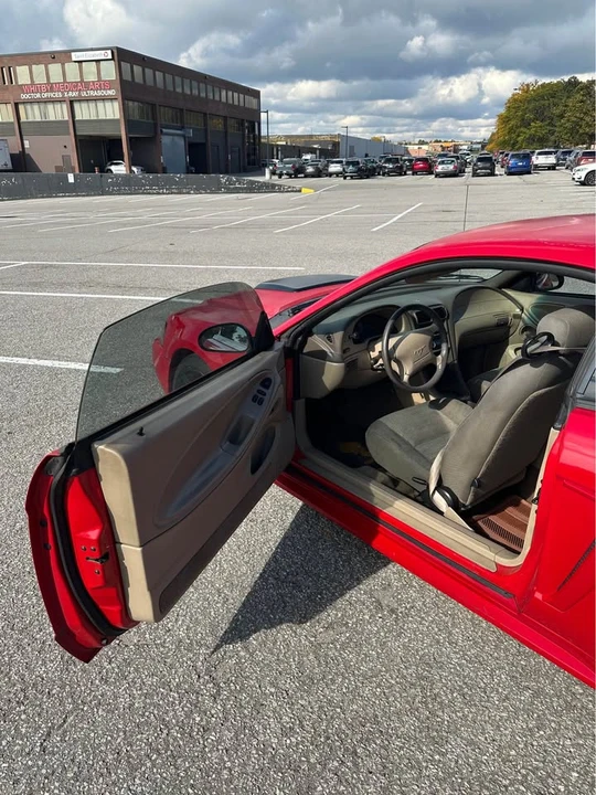 1999 Ford SN95 Mustang - Image 7 of 17