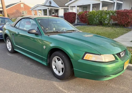 1999 Ford Mustang