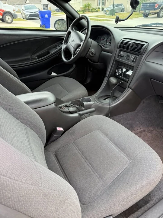 1999 Ford SN95 Mustang - Image 8 of 11