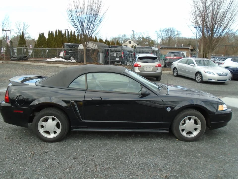 1999 Ford SN95 Mustang - Image 7 of 17