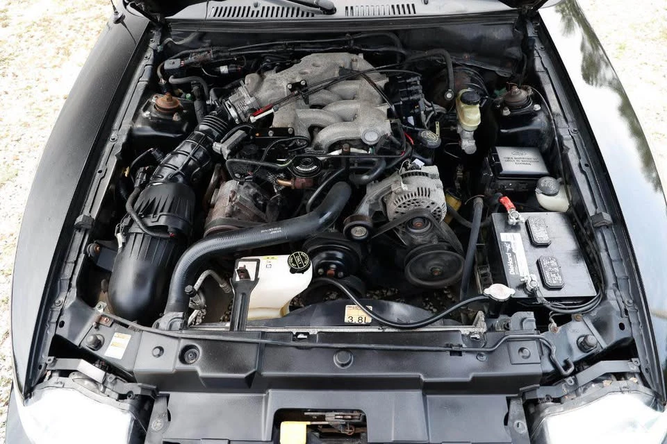 1999 Ford SN95 Mustang - Image 13 of 17