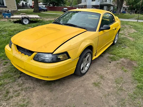 1999 Ford Mustang GT Coupe