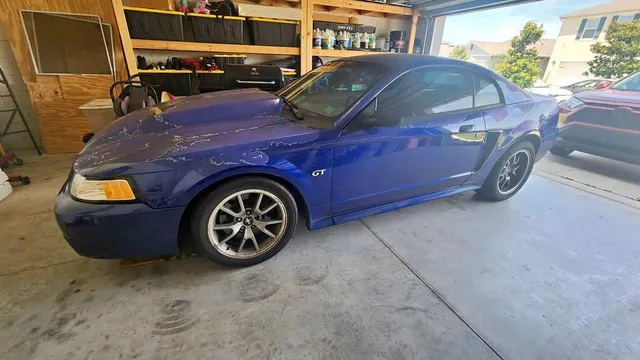 1999 Ford Mustang GT Coupe