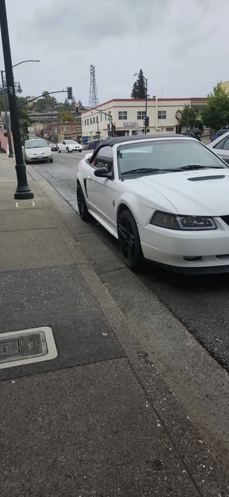 1999 Ford SN95 Mustang - Image 2 of 9