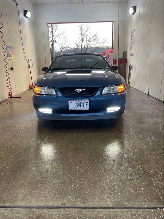 1999 Ford SN95 Mustang - Image 8 of 13