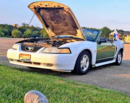 1999 Ford Mustang GT Deluxe Convertible