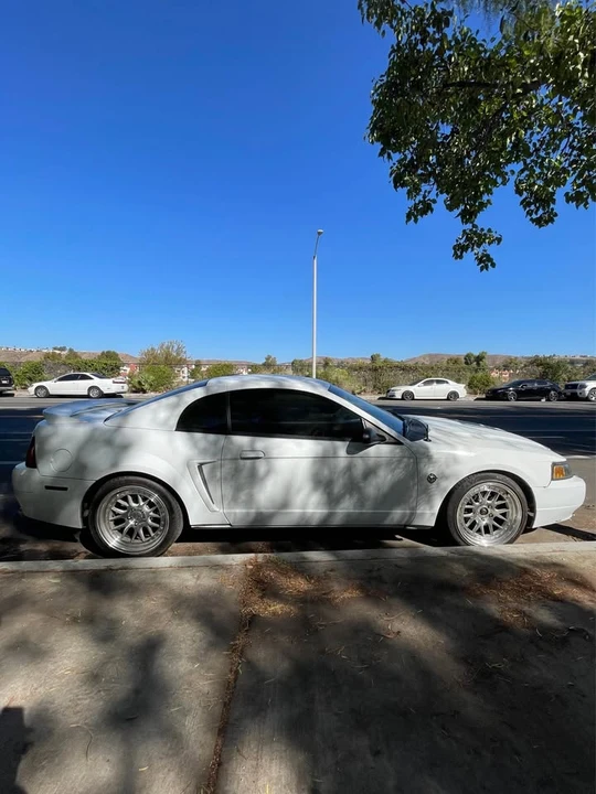 1999 Ford SN95 Mustang - Image 4 of 9
