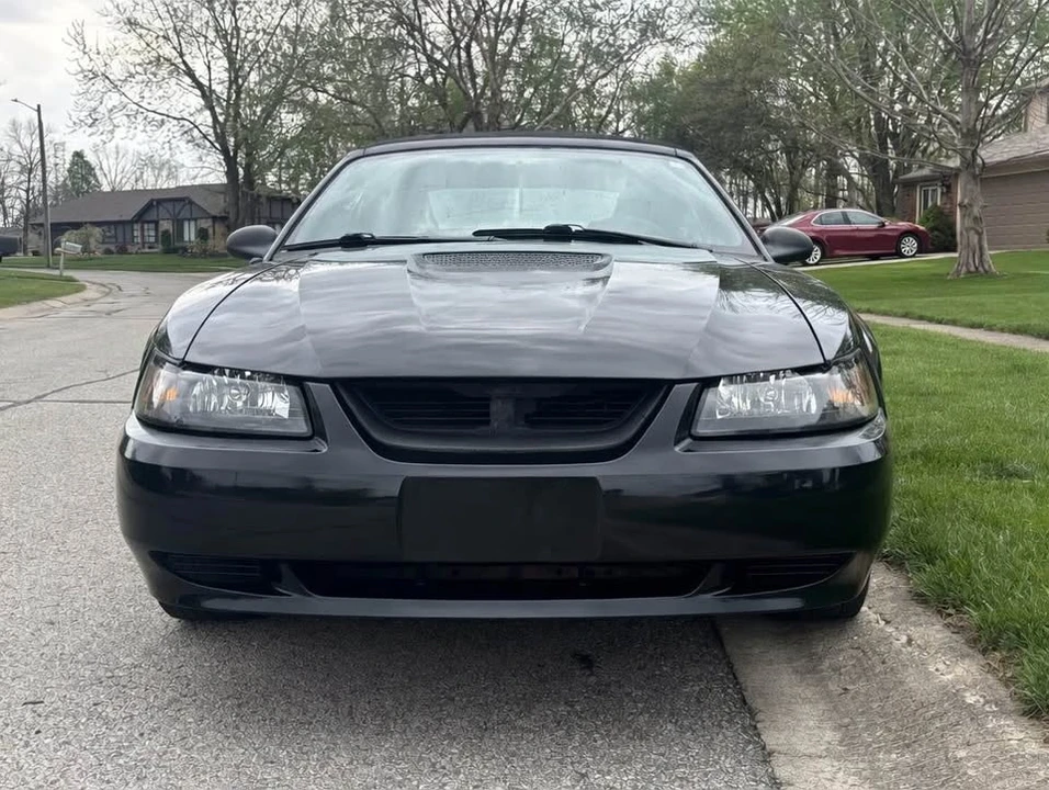 1999 Ford SN95 Mustang - Image 2 of 3