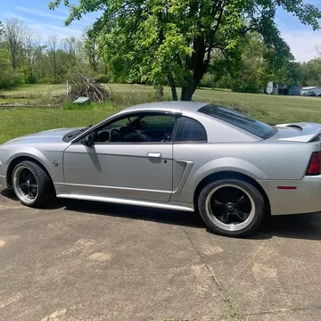 1999 Ford Mustang V6
