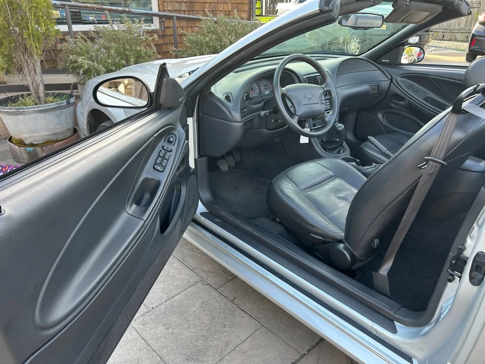 1999 Ford SN95 Mustang - Image 13 of 19