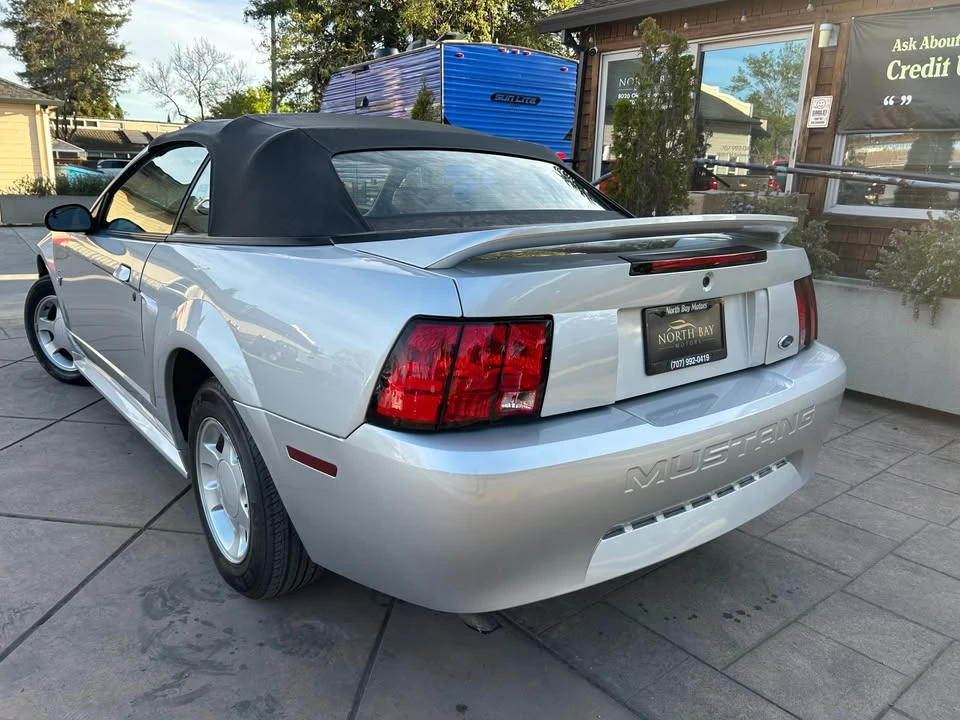 1999 Ford SN95 Mustang - Image 3 of 20