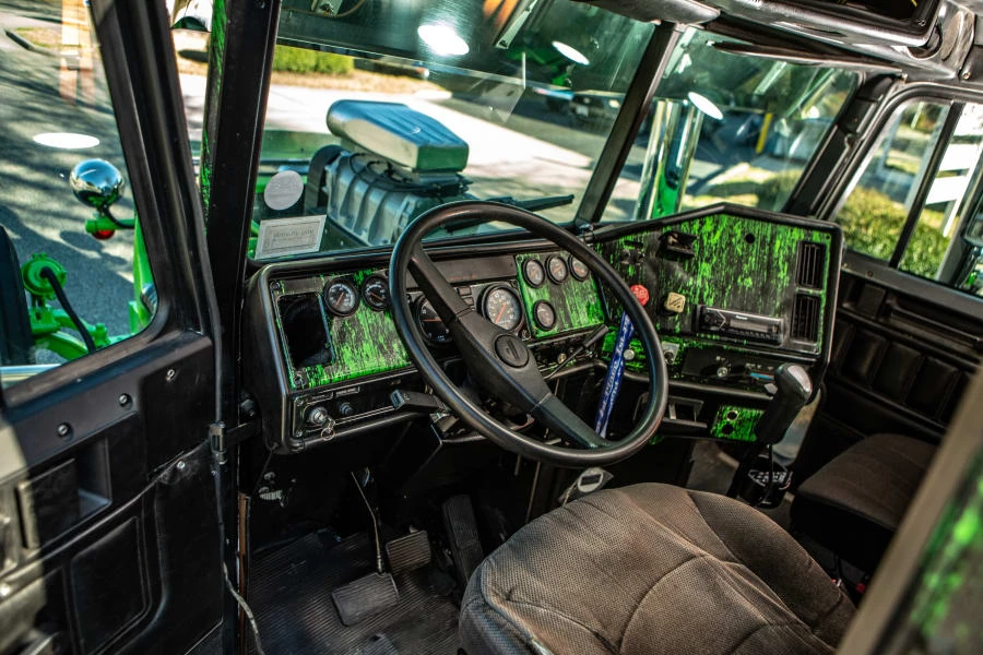 1999 Freightliner - Image 3 of 5