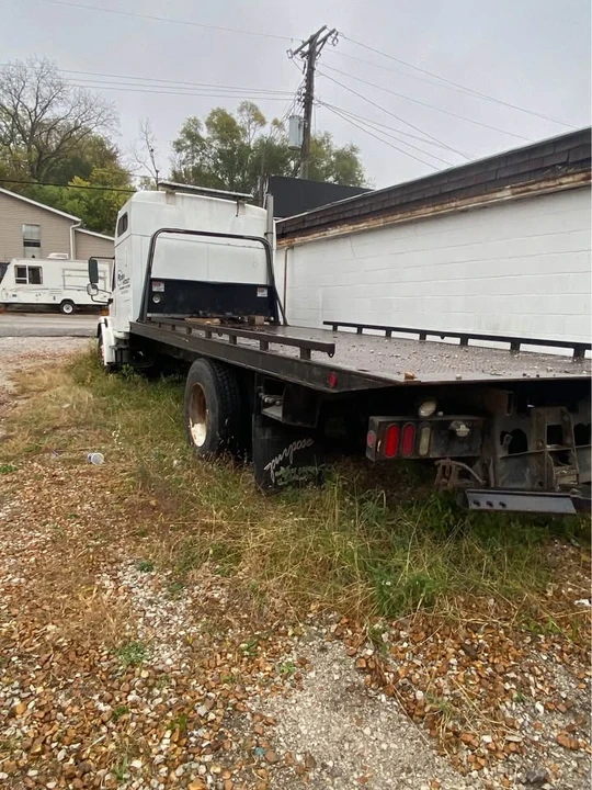 1999 Freightliner - Image 4 of 6