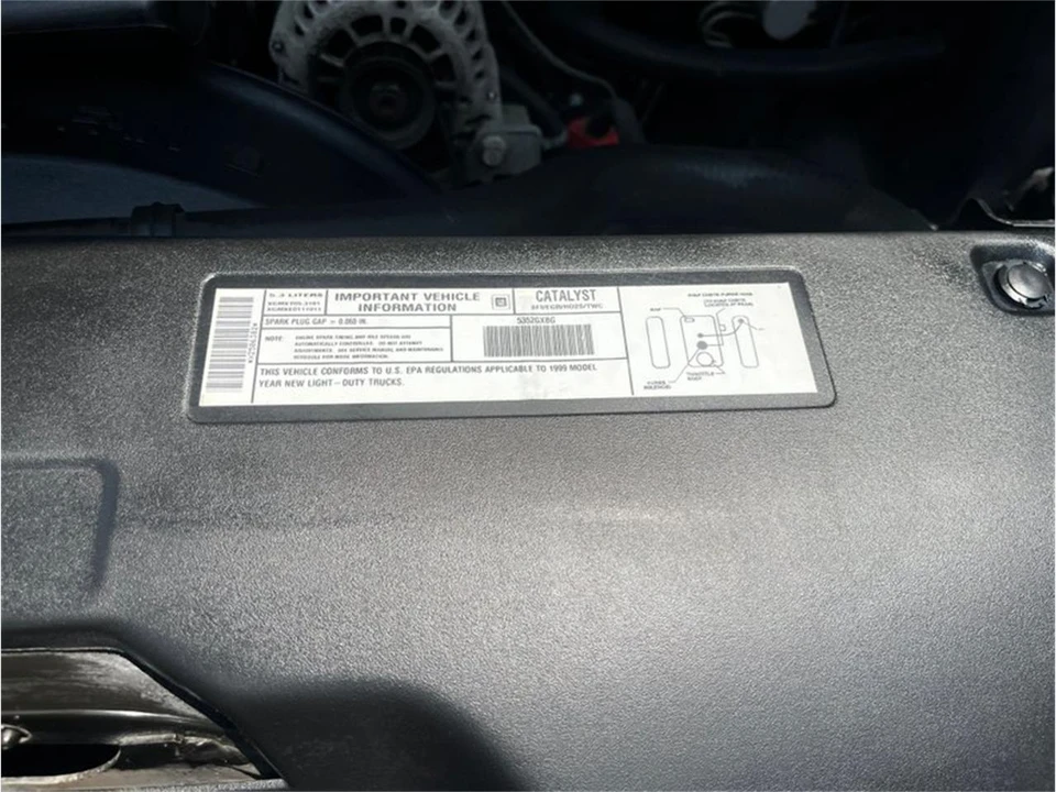 1999 GMC C/K - Image 18 of 29