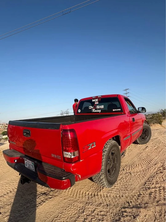 1999 GMC C/K - Image 4 of 6