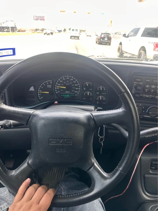 1999 GMC C/K - Image 6 of 8