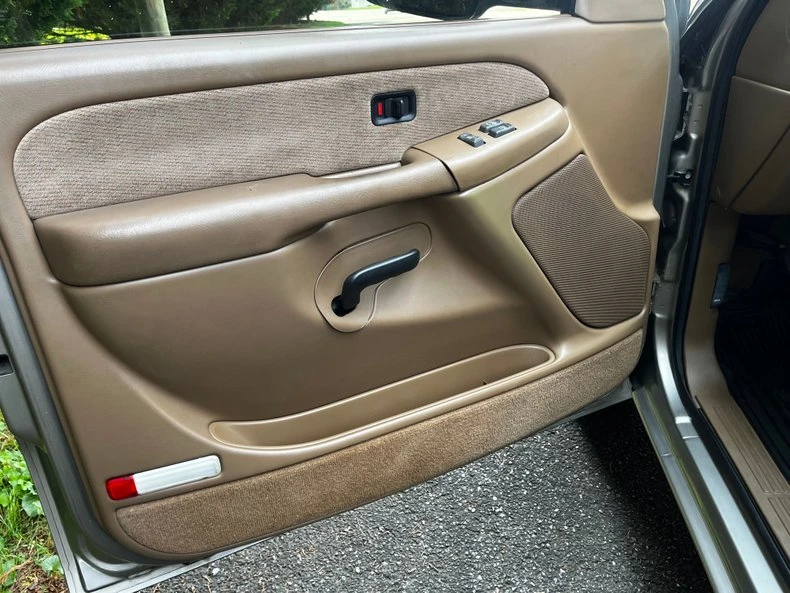 1999 GMC C/K - Image 15 of 29