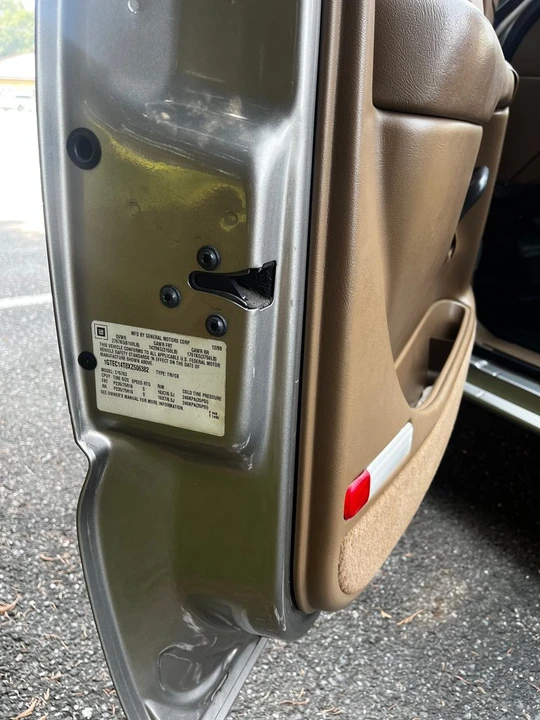 1999 GMC C/K - Image 16 of 29