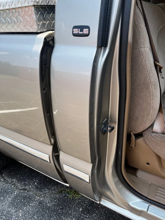 1999 GMC C/K - Image 17 of 29