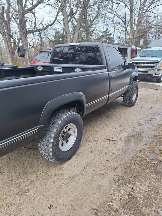 1999 GMC Sierra 1st Gen - Image 9 of 17