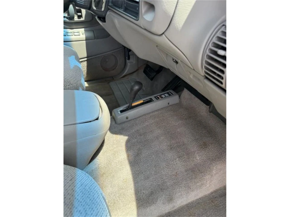 1999 GMC C/K - Image 14 of 15