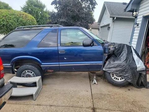 1999 GMC Jimmy Sport Utility 2D