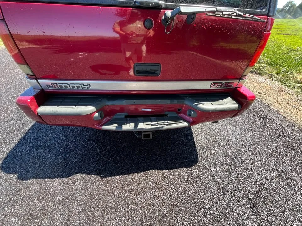 1999 GMC S-15 Jimmy 2nd Gen - Image 4 of 12