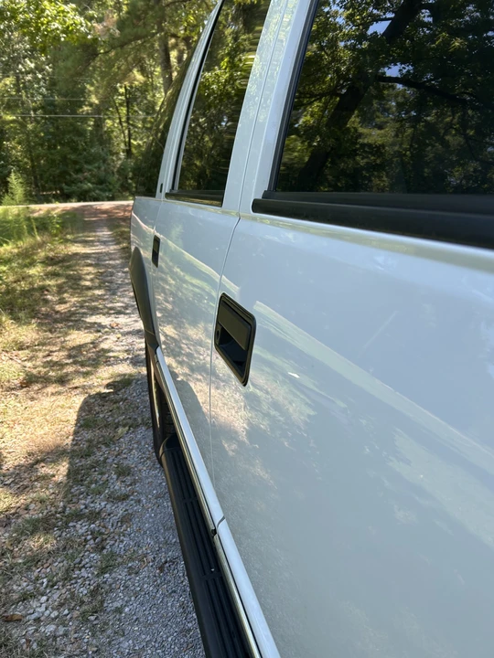 1999 GMC Suburban 8th Gen - Image 11 of 31
