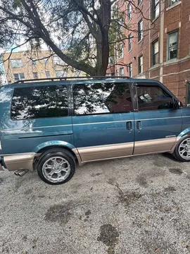 1999 GMC Safari Passenger Minivan 3D