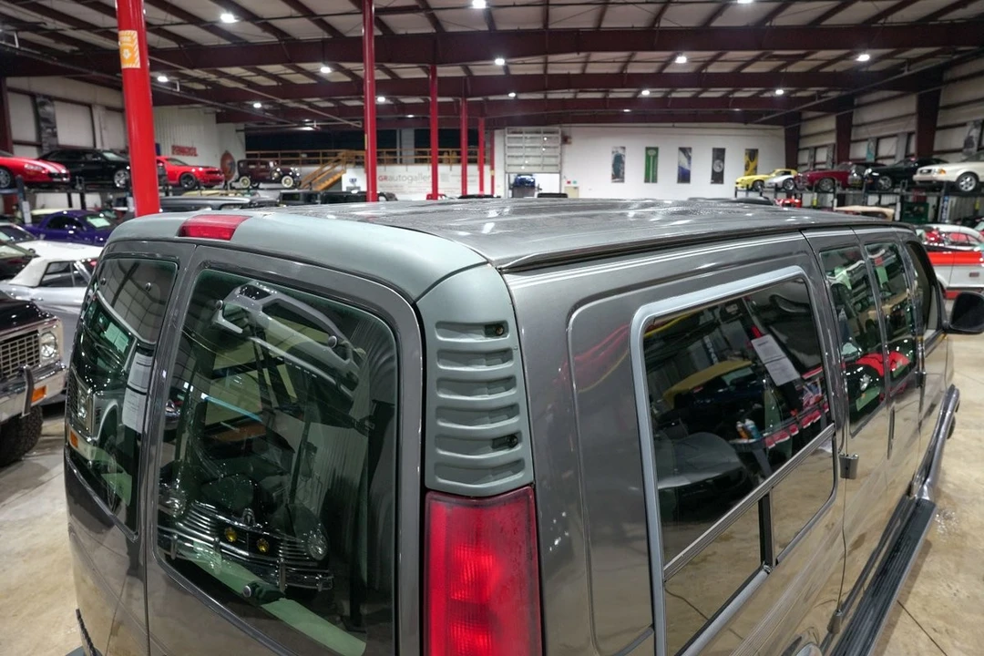 1999 GMC Savana - Image 20 of 21