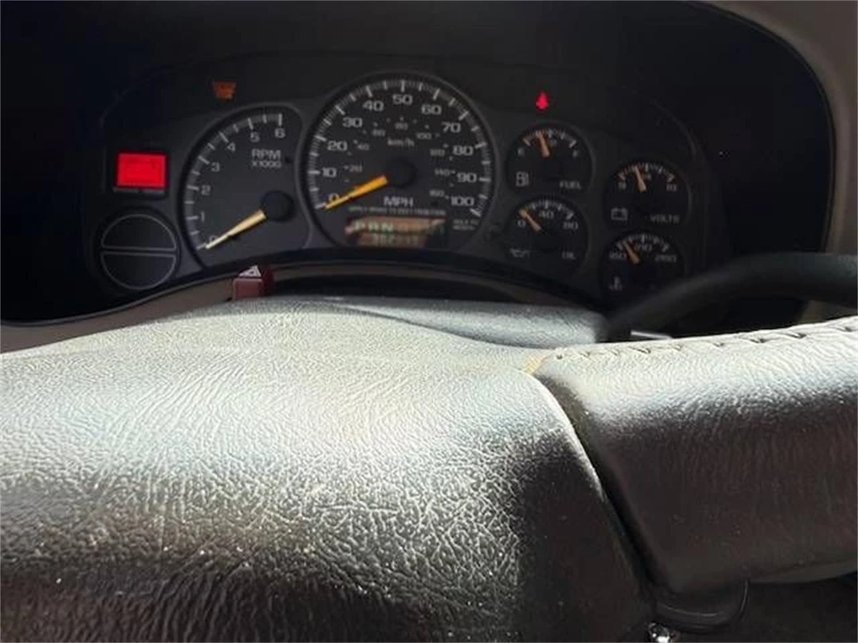1999 GMC Sierra 1st Gen - Image 6 of 13