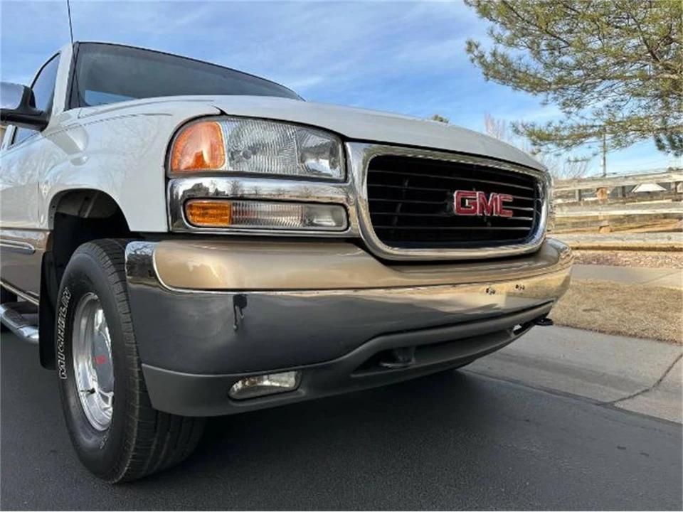 1999 GMC Sierra 2nd Gen - Image 3 of 24
