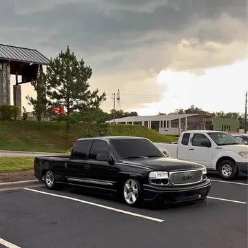 1999 GMC Sierra 1500 Extended Cab SL Pickup 4D 6 1/2 ft