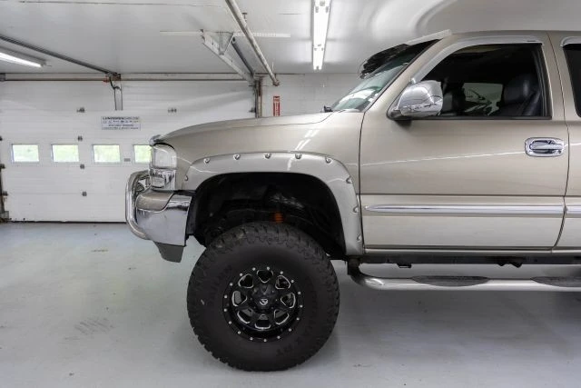 1999 GMC Sierra 2nd Gen - Image 4 of 21