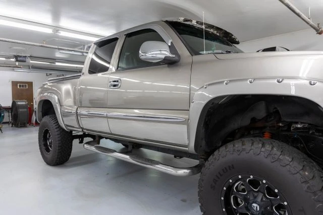 1999 GMC Sierra 2nd Gen - Image 19 of 21