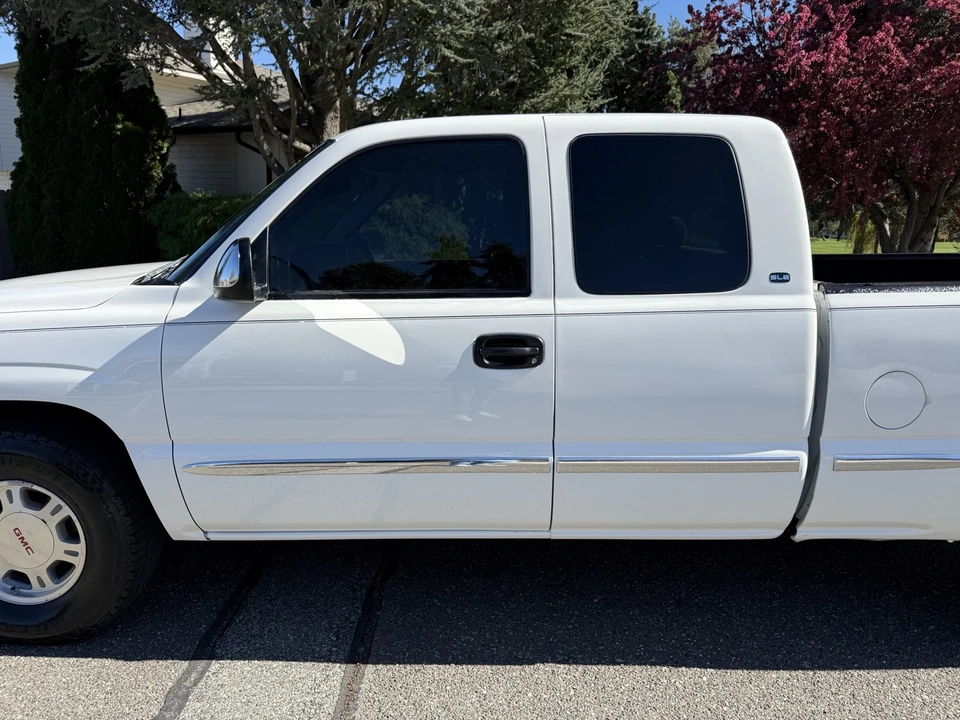 1999 GMC Sierra 2nd Gen - Image 19 of 21