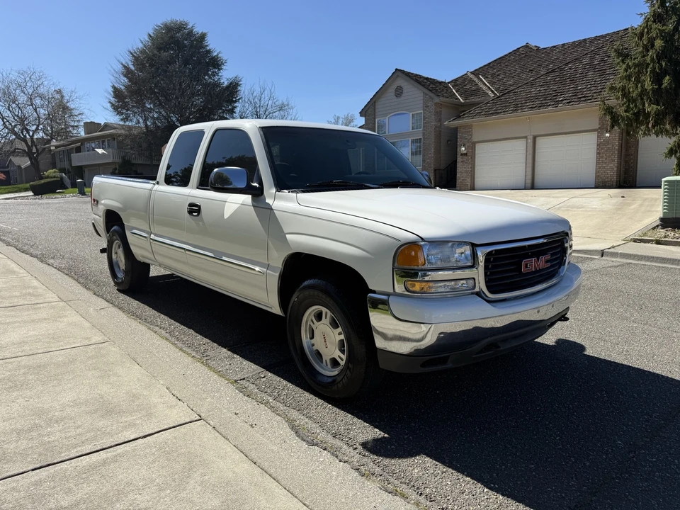 1999 GMC Sierra 2nd Gen - Image 8 of 21