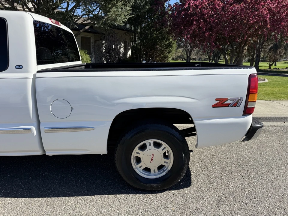 1999 GMC Sierra 2nd Gen - Image 20 of 21