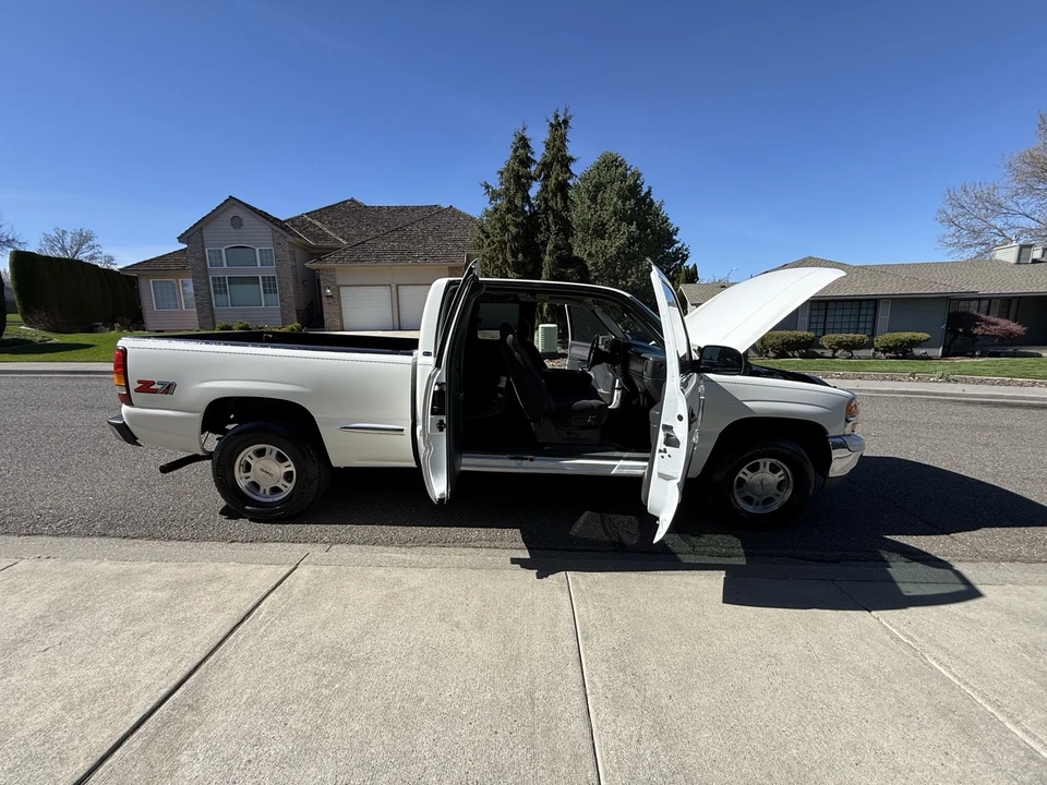 1999 GMC Sierra 2nd Gen - Image 15 of 21