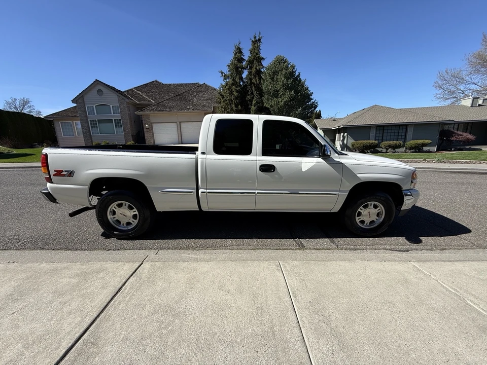 1999 GMC Sierra 2nd Gen - Image 7 of 21
