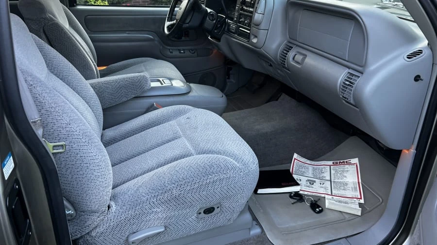 1999 GMC Sierra 2nd Gen - Image 6 of 11