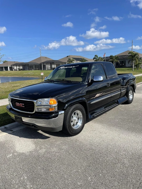 1999 GMC Sierra 2nd Gen - Image 3 of 31