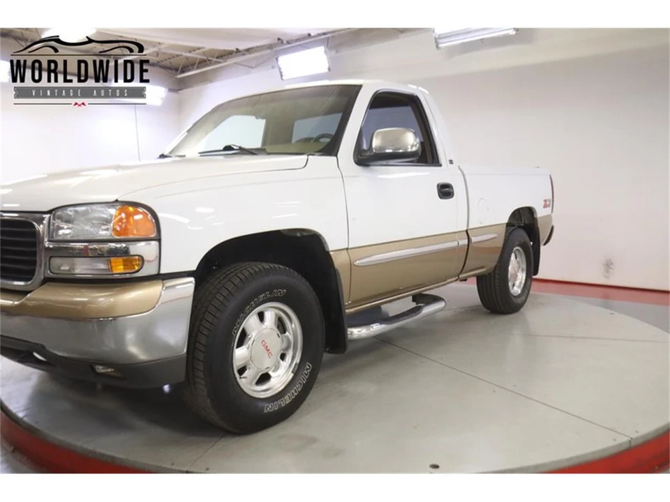 1999 GMC Sierra 2nd Gen - Image 13 of 31