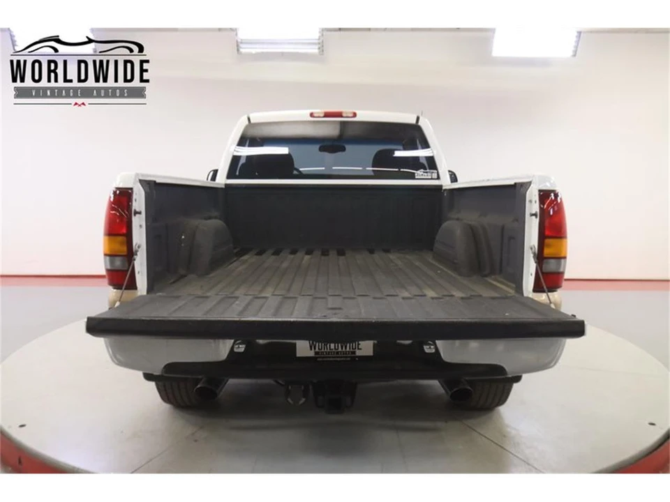 1999 GMC Sierra 2nd Gen - Image 19 of 31