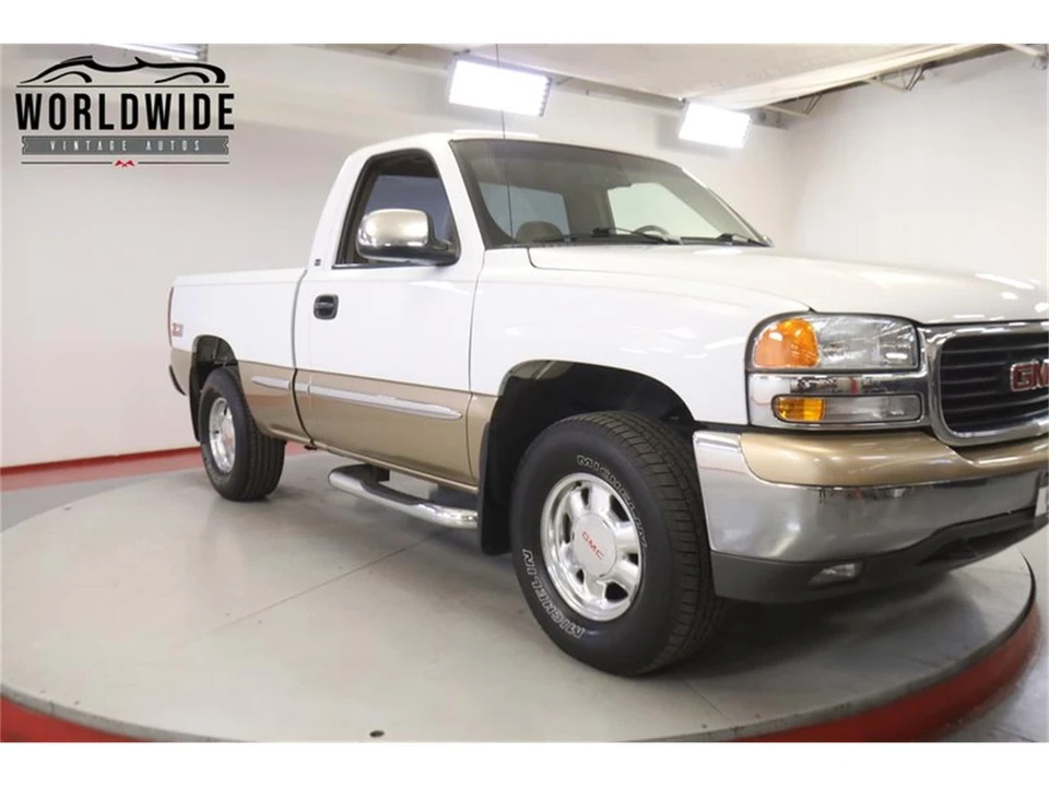 1999 GMC Sierra 2nd Gen - Image 14 of 31