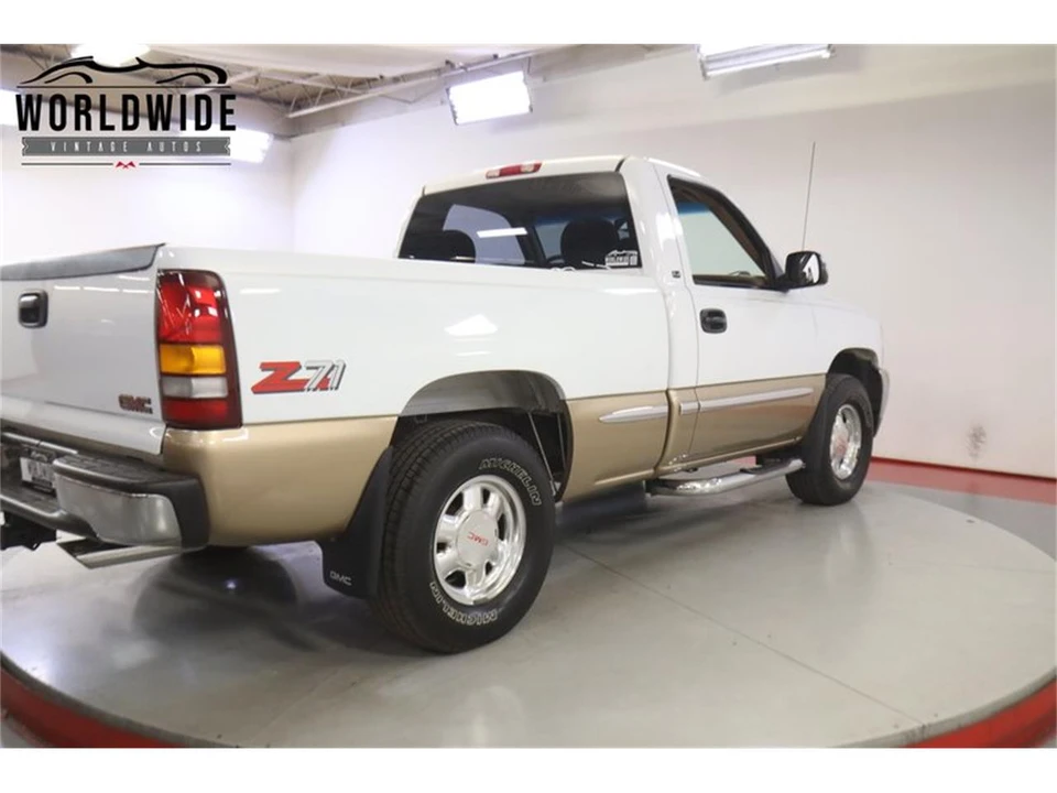 1999 GMC Sierra 2nd Gen - Image 21 of 31