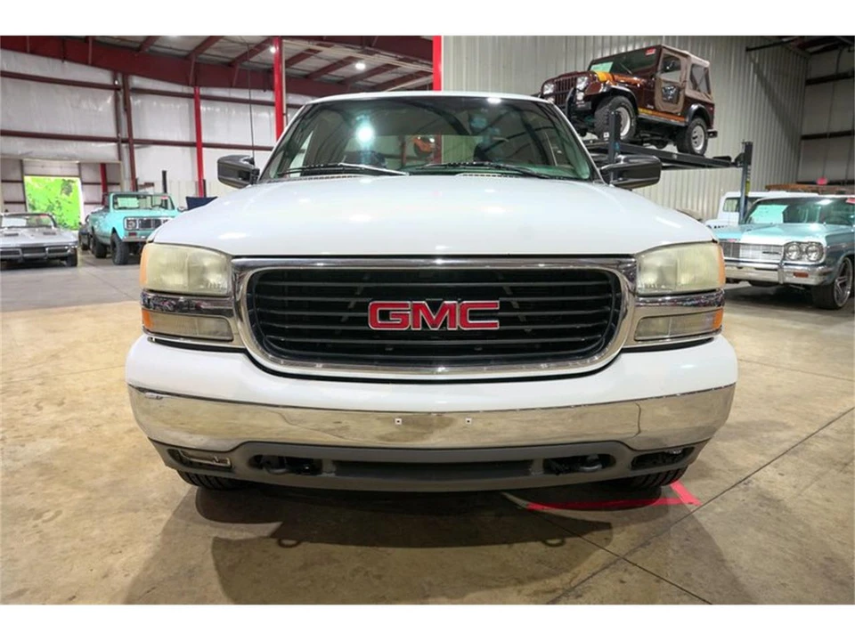 1999 GMC Sierra 2nd Gen - Image 13 of 31